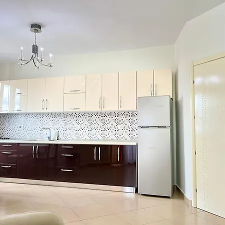 Apartment Above The - 02 *